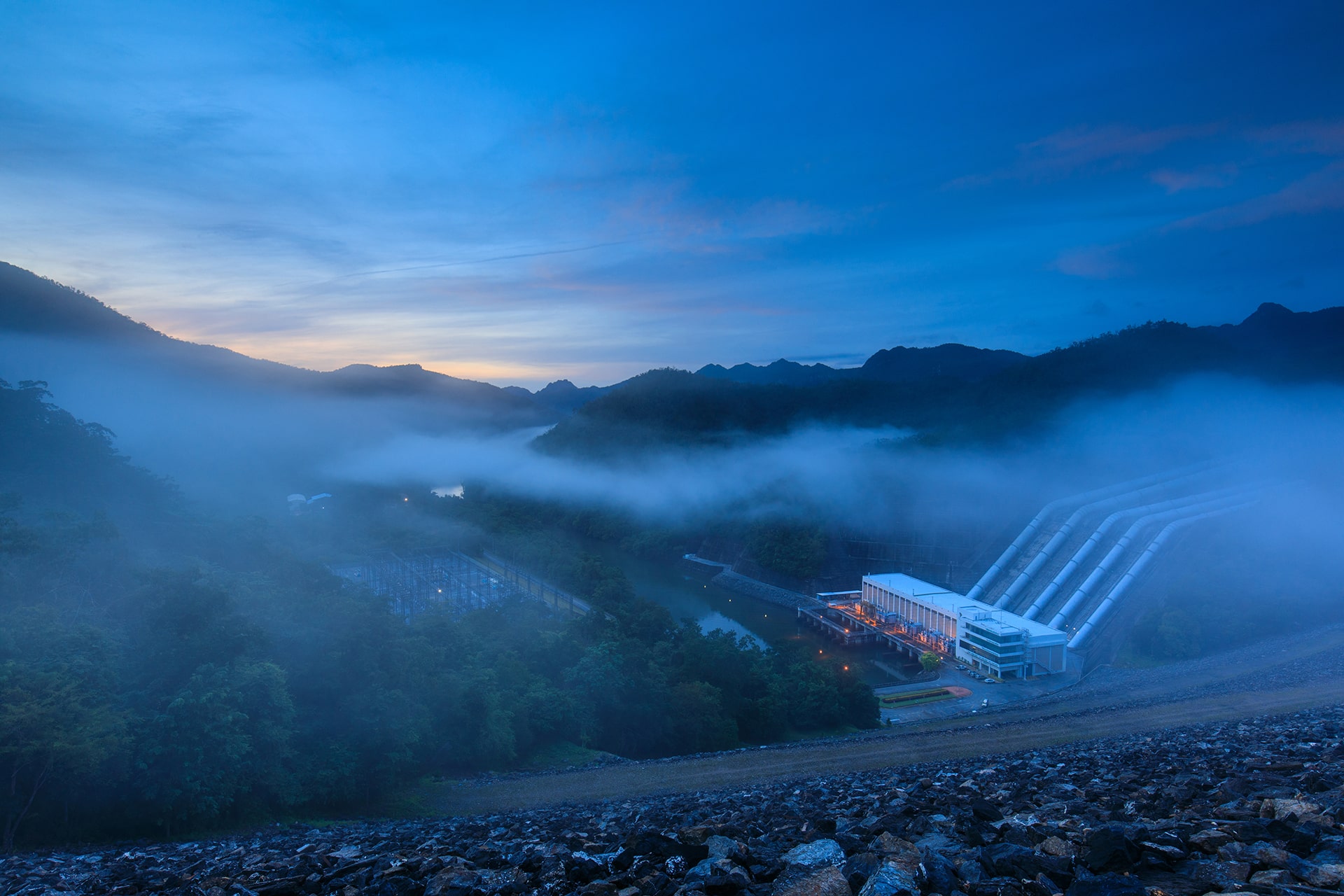 viewpoint-srinagarind-dam-thailand-dam-hydroelectric-plans